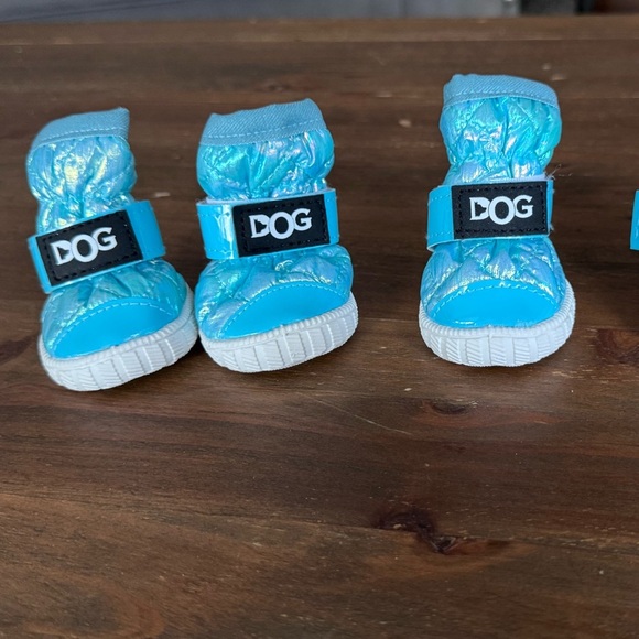 Teal/Voue Dog Snow Boots Shoes with Velcro Straps Flexible Soles NWOT - Picture 5 of 7